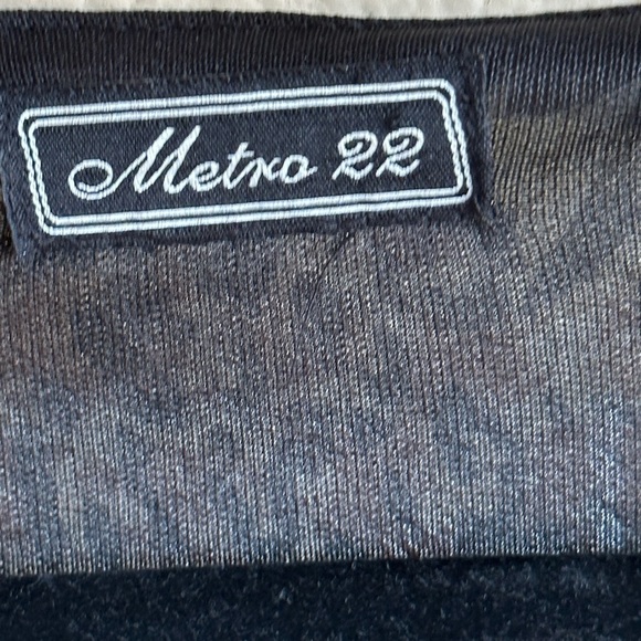 Metro 22 Animal Print Embellished Tunic - Plus Size 1X - Picture 4 of 8